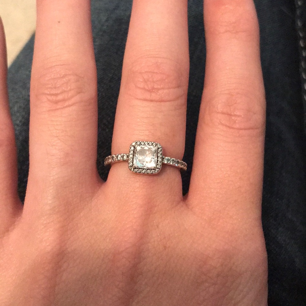 Pandora ring